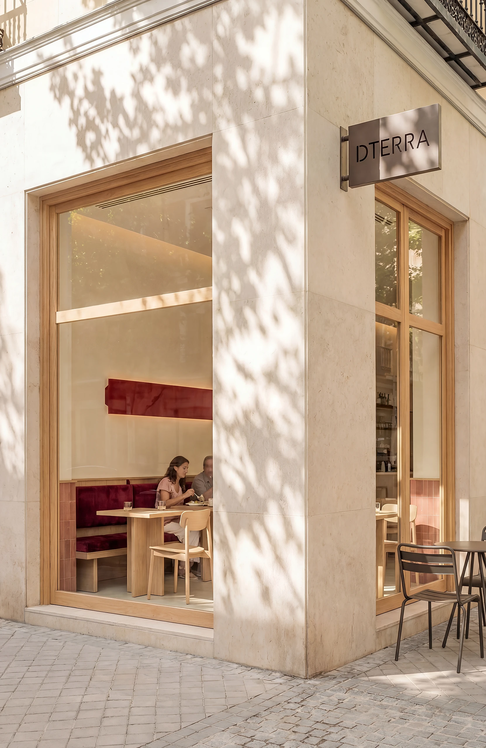 Bistró Dterra: restauranginteriör 5